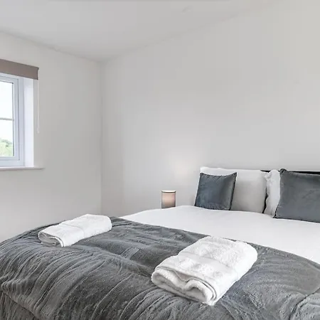 Сasa de vacaciones Barrow- 4 Bedroom Detached House *