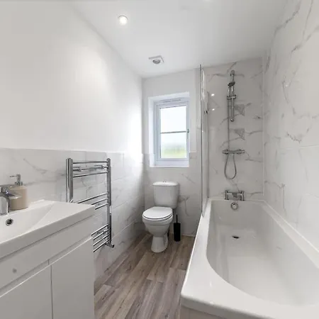 Barrow- 4 Bedroom Detached House Vakantiehuis *